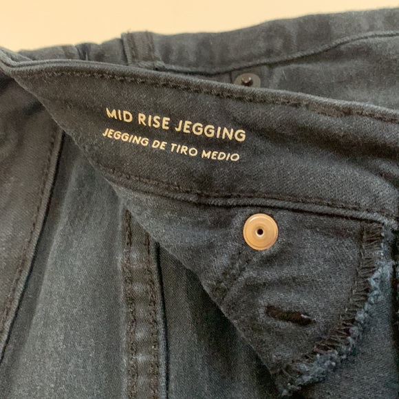 Universal Thread Mid Rise Jeggings size 2 - Picture 5 of 5